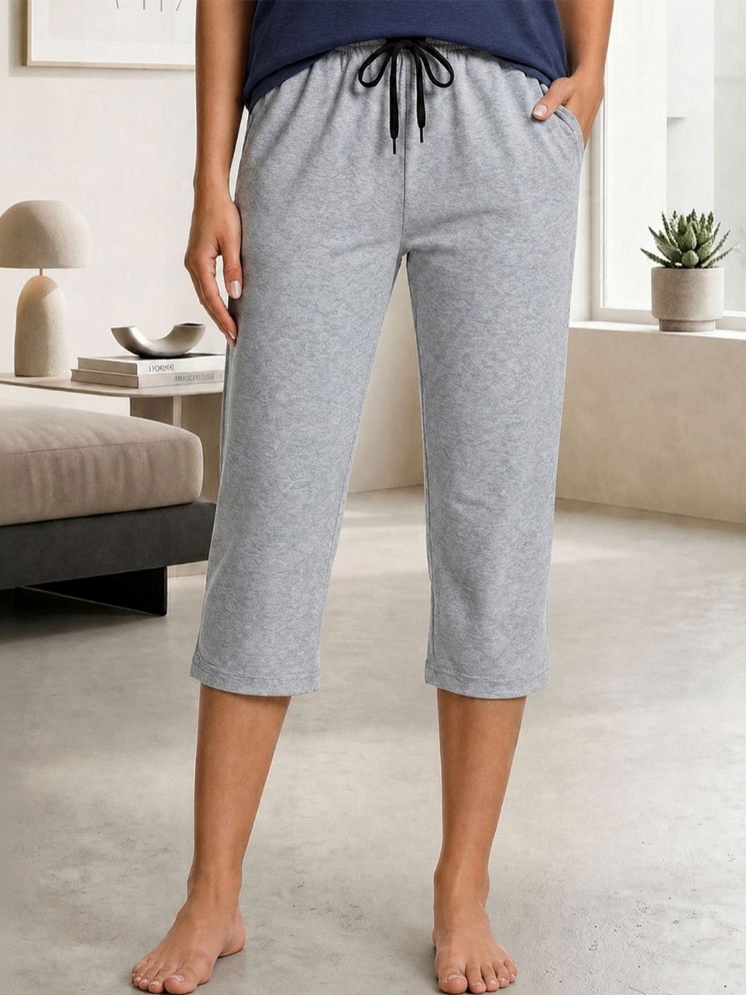 Kryptic Women Capris