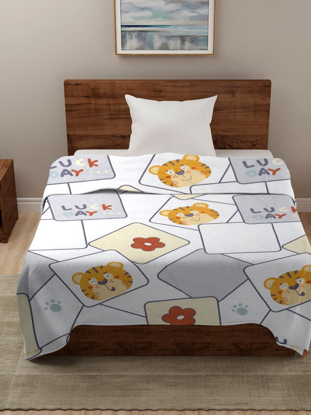 HOSTA HOMES White Cartoon Printed Reversible AC Room 210 GSM Single Bed Comforter