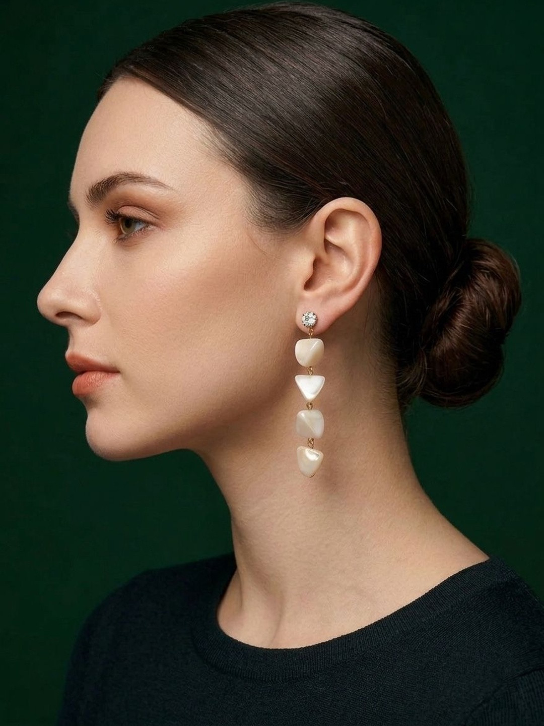 DURATI Geometric Drop Earrings