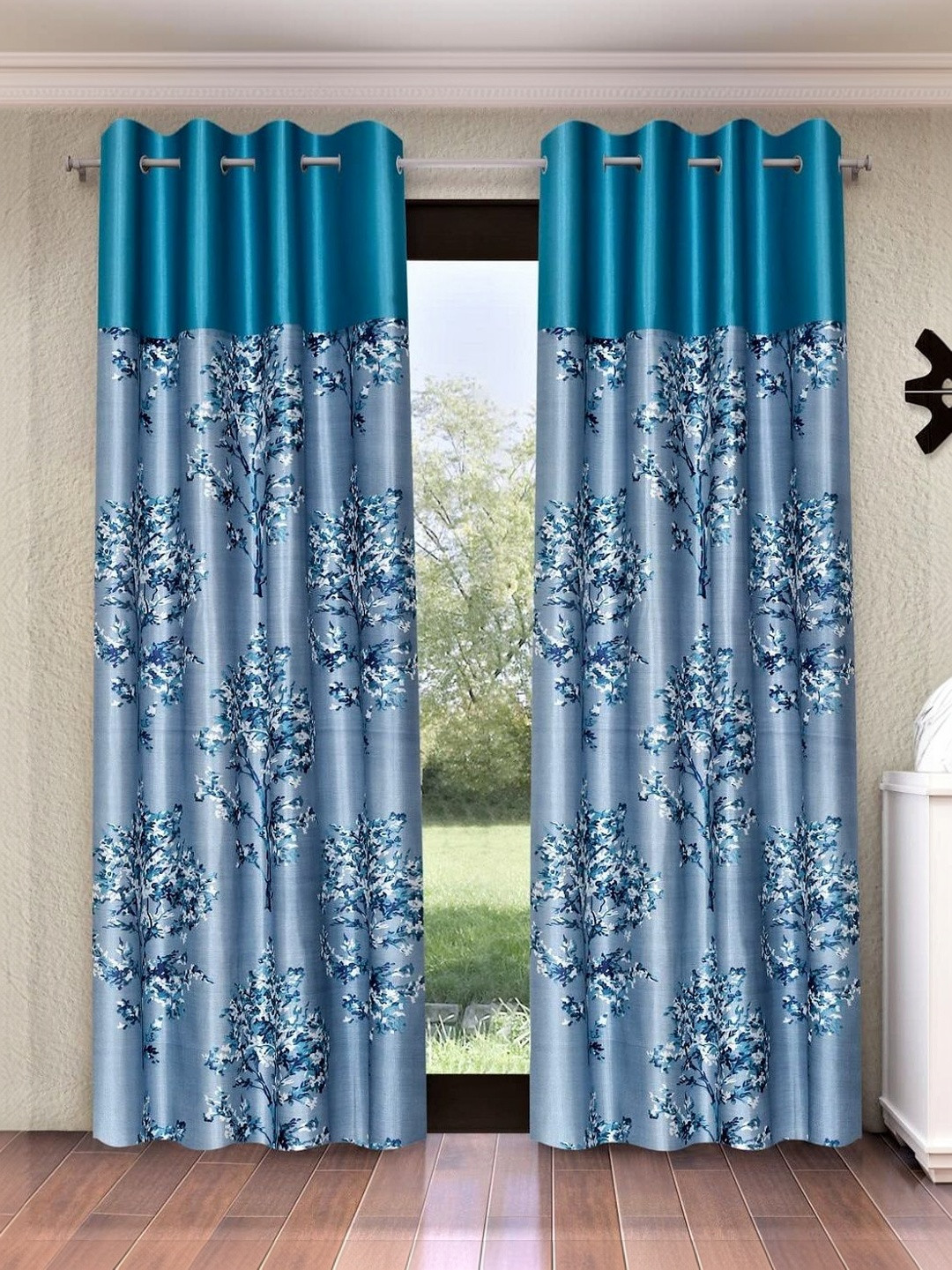 Loof Klapper Blue Set of 2 Floral Room Darkening Door Curtain