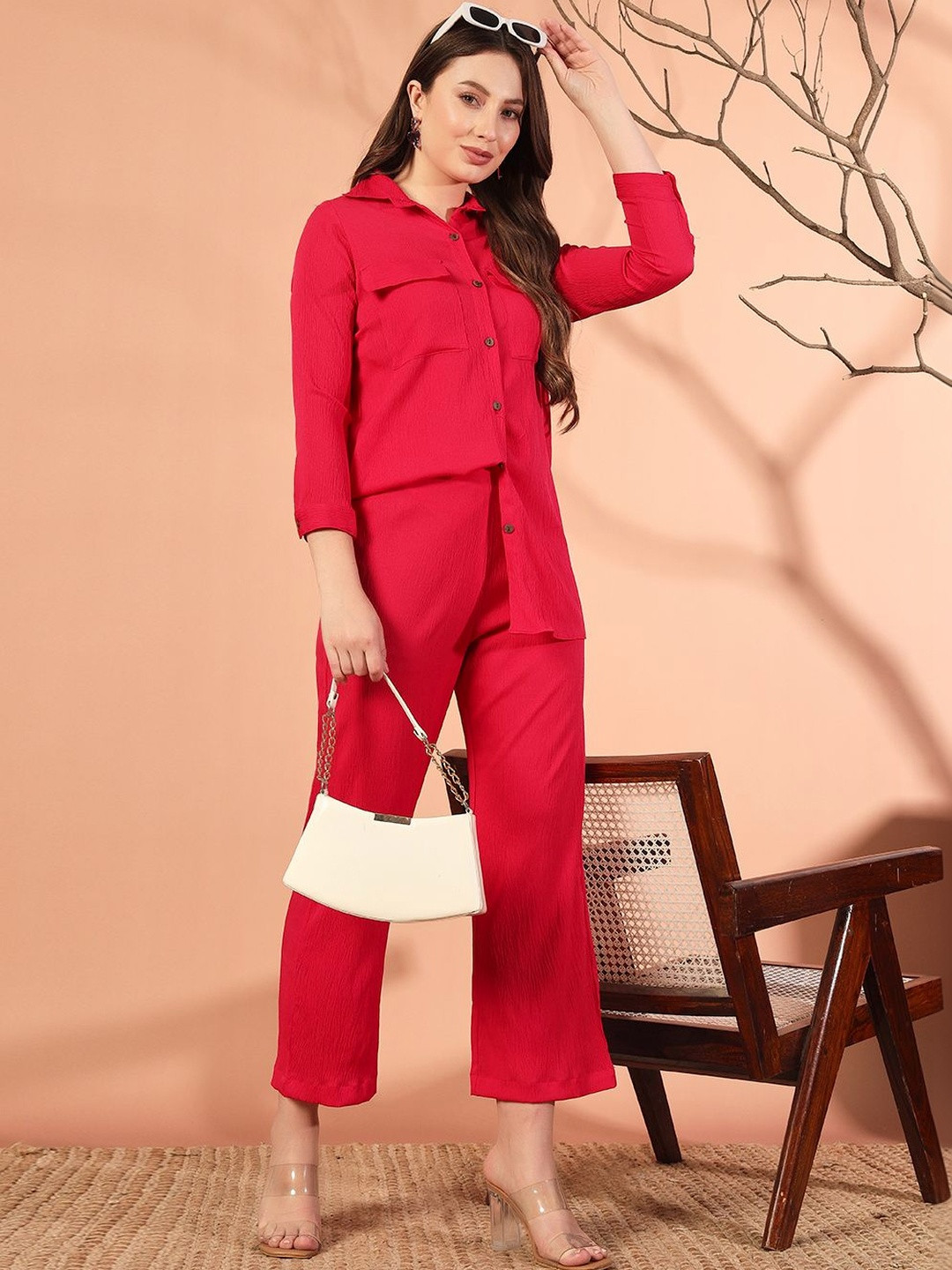 DAARI Women Regular Kurti with Trousers