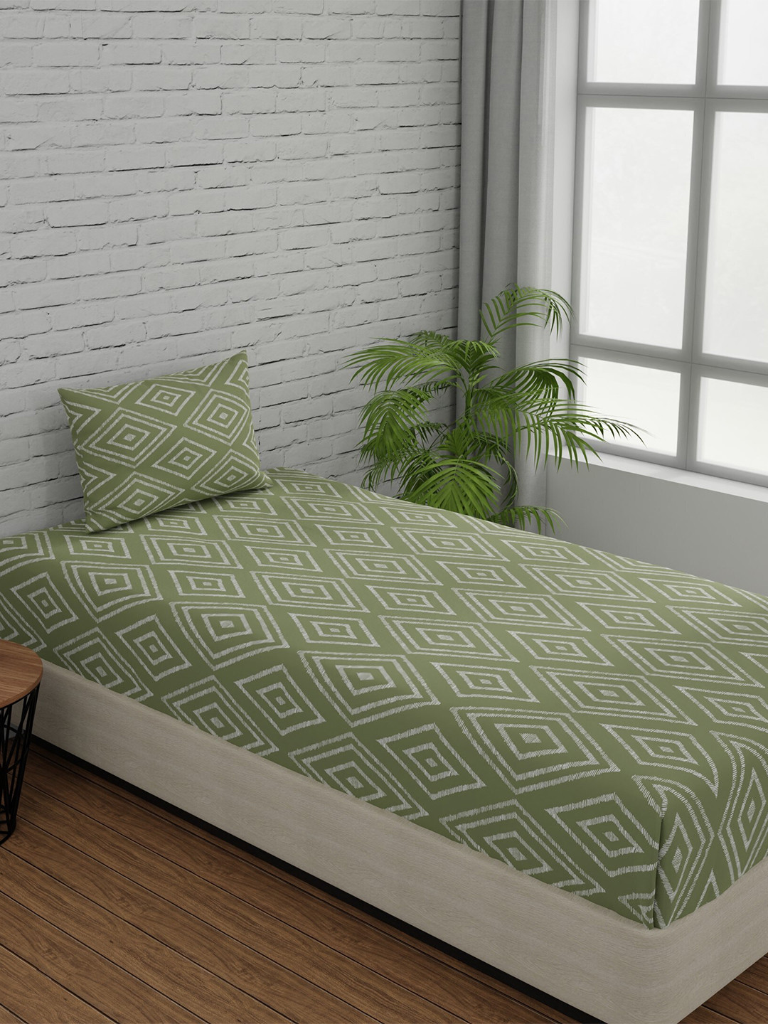 Huesland Green & White Geometric 144 TC Cotton Single Bedsheet With 1 Pillow Cover