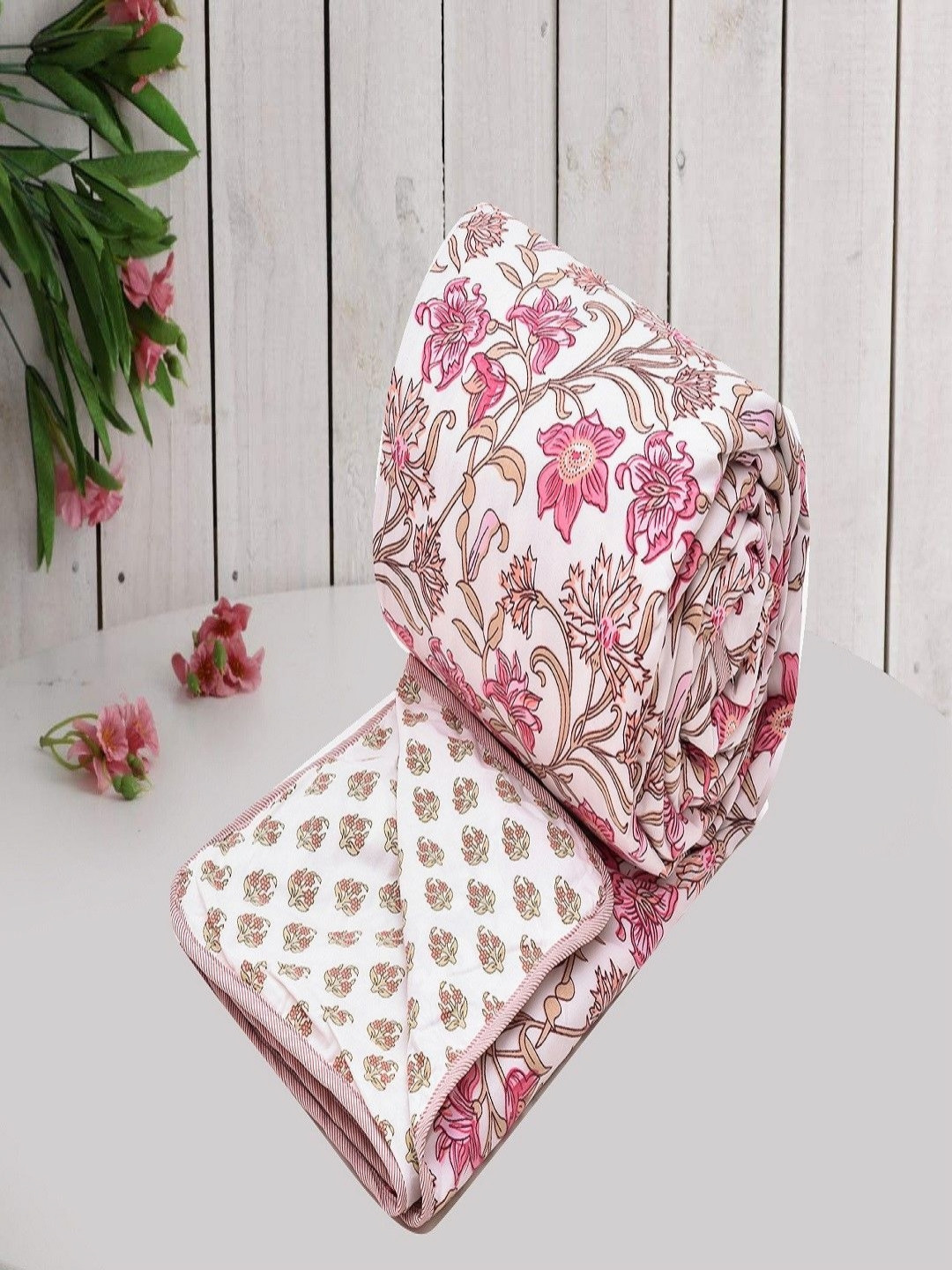 Myntra Elegant Homes White & Pink Floral Microfiber AC Room 150 GSM Double Bed Dohar