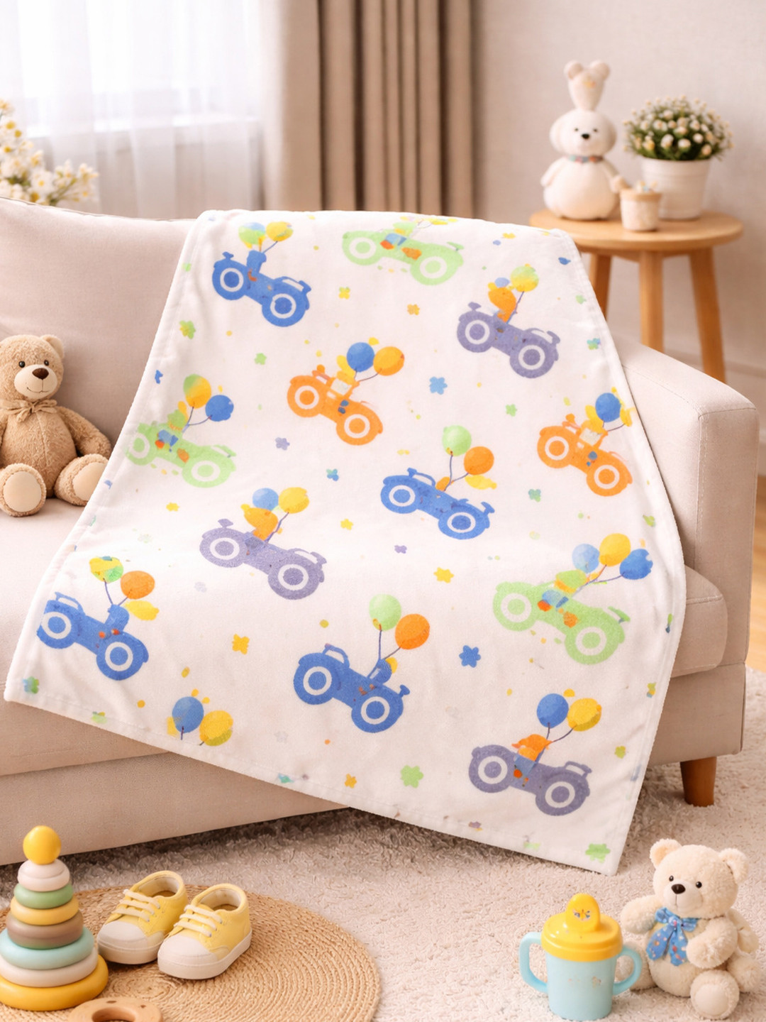 MeeMee White Fleece Mild Winter Lightweight & Comfortable Single Bed Blanket