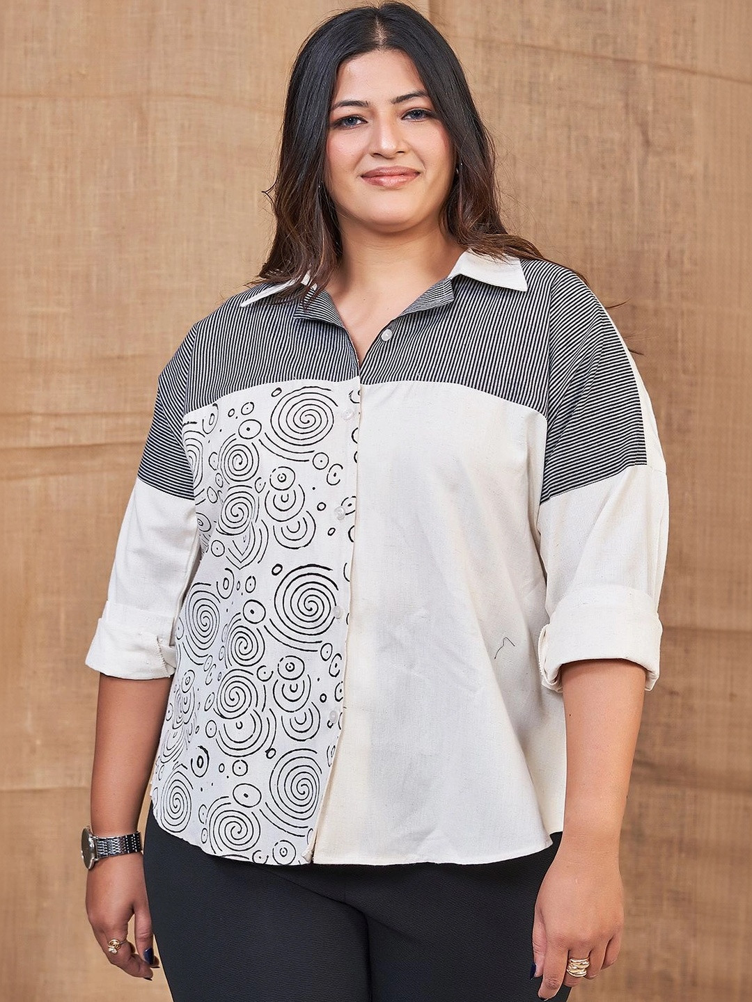 Curvy Lane Women Premium Colourblocked Casual Shirt