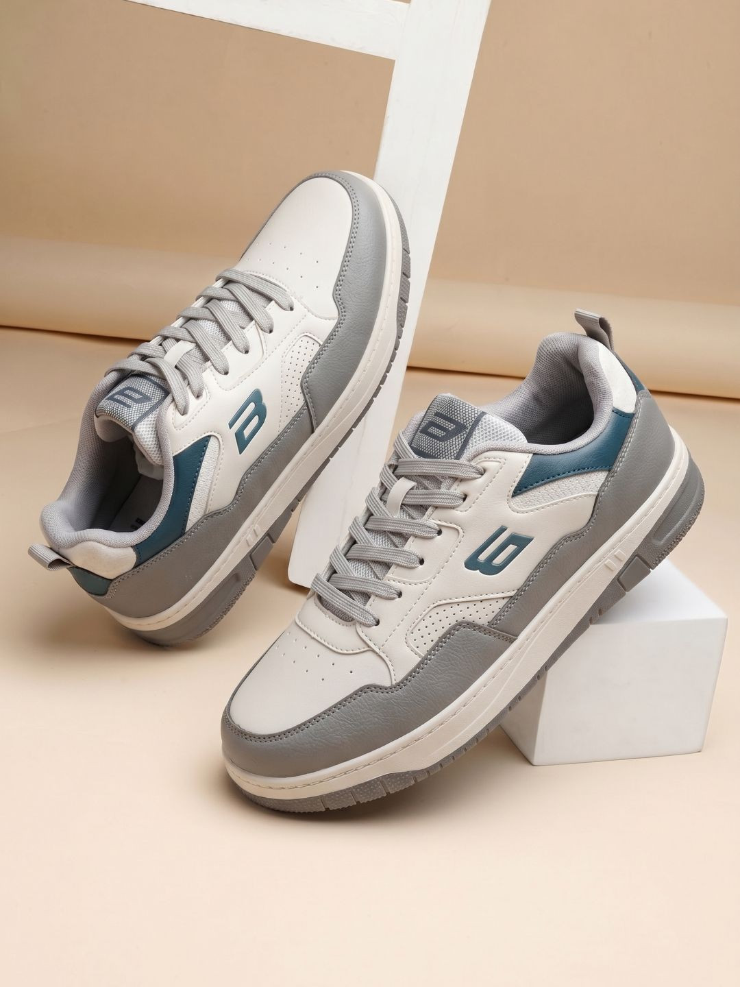 Bond Street By Red Tape Men Colourblocked PU Sneakers