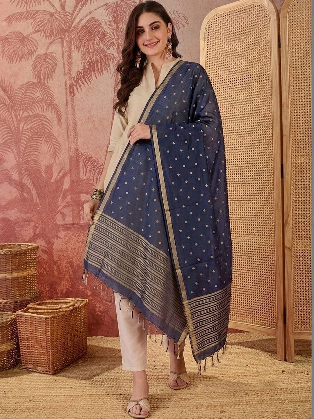 Sangria Ethnic Motifs Woven Design Dupatta with Zari