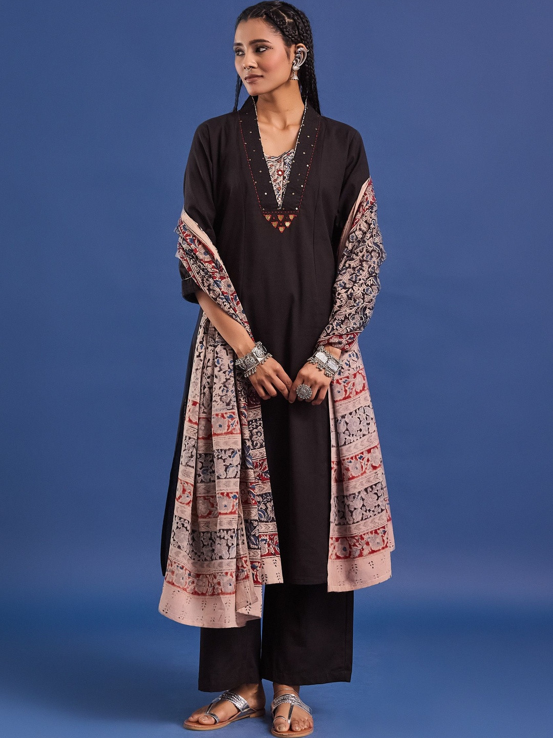 Taavi Women Pure Cotton Straight Kurta Trousers With Dupatta