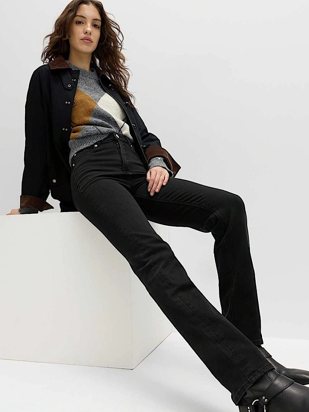 Marks & Spencer Magic Shaping High Waisted Straight Leg Jeans