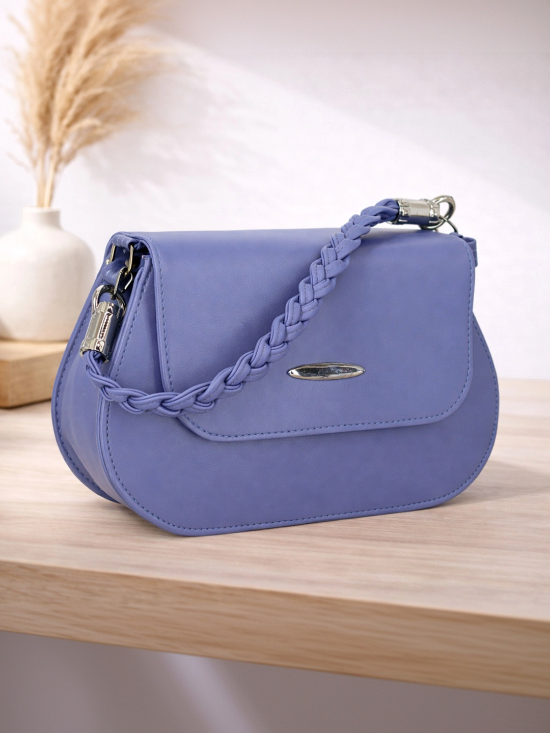 Zufisha PU Sling Bag with Quilted
