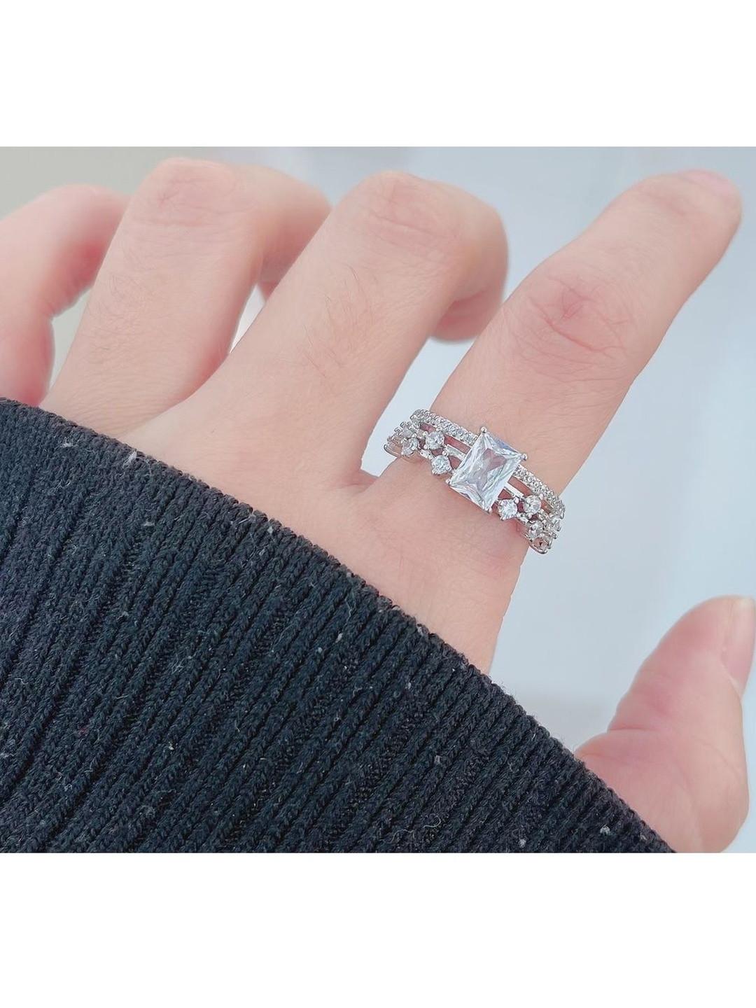 SALTY Jewel Of The Maharani Ring For Women & Girls Finger Ring Jewellery Accessories