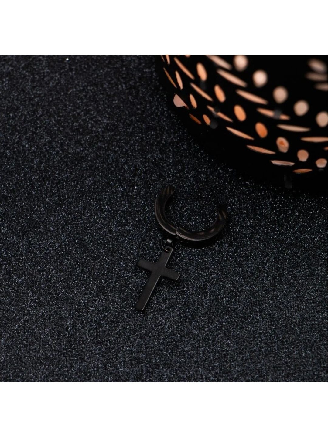 SALTY Black Non-pierced Cross Contemporary Studs Earrings
