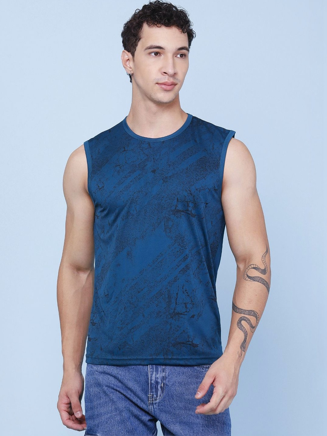 LIMEROAD Men Printed T-shirt