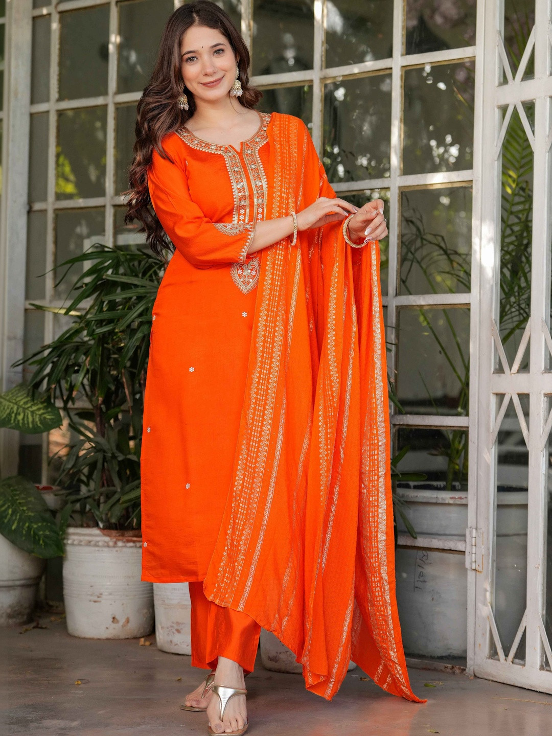 Sangria Women Ethnic Motifs Embroidered Regular Kurta with Trousers & With Dupatta