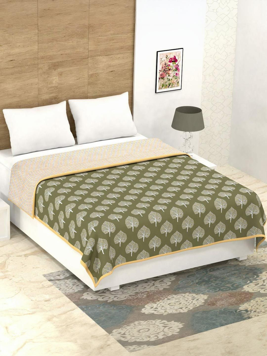 Anadhika Green Floral AC Room Single Bed Dohar