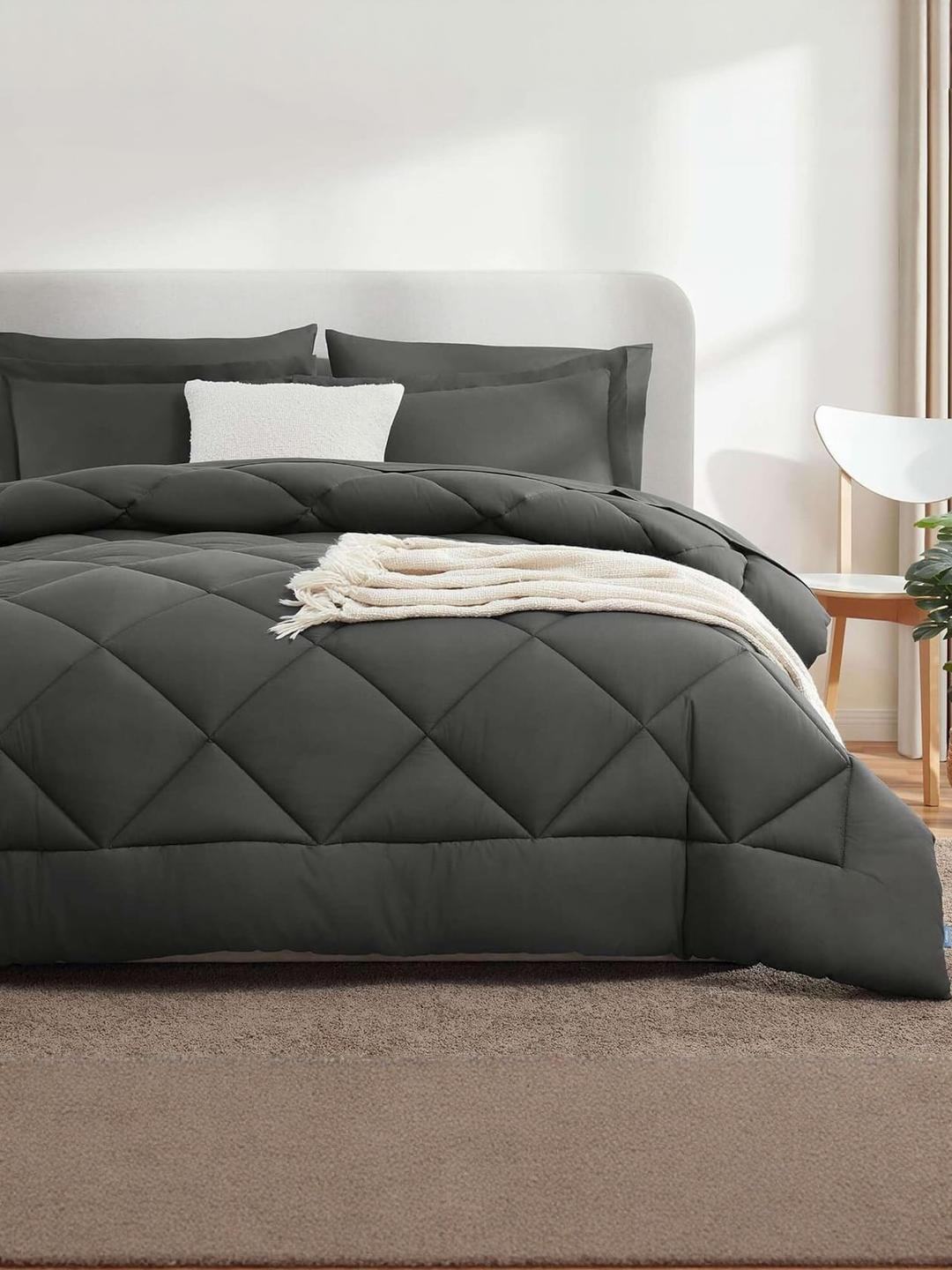 Doristyle Grey Checked Microfiber Heavy Winter 500 GSM Double Bed Comforter