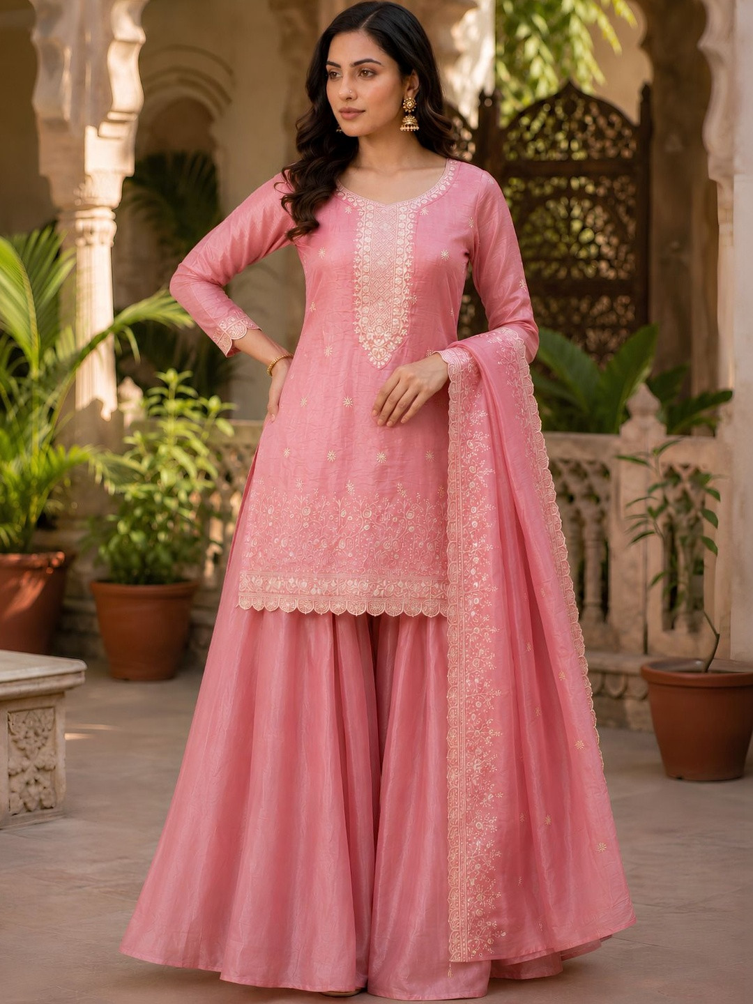 SHISHKALA Women Ethnic Motifs Embroidered Regular Thread Work Kurta with Sharara & With Dupatta