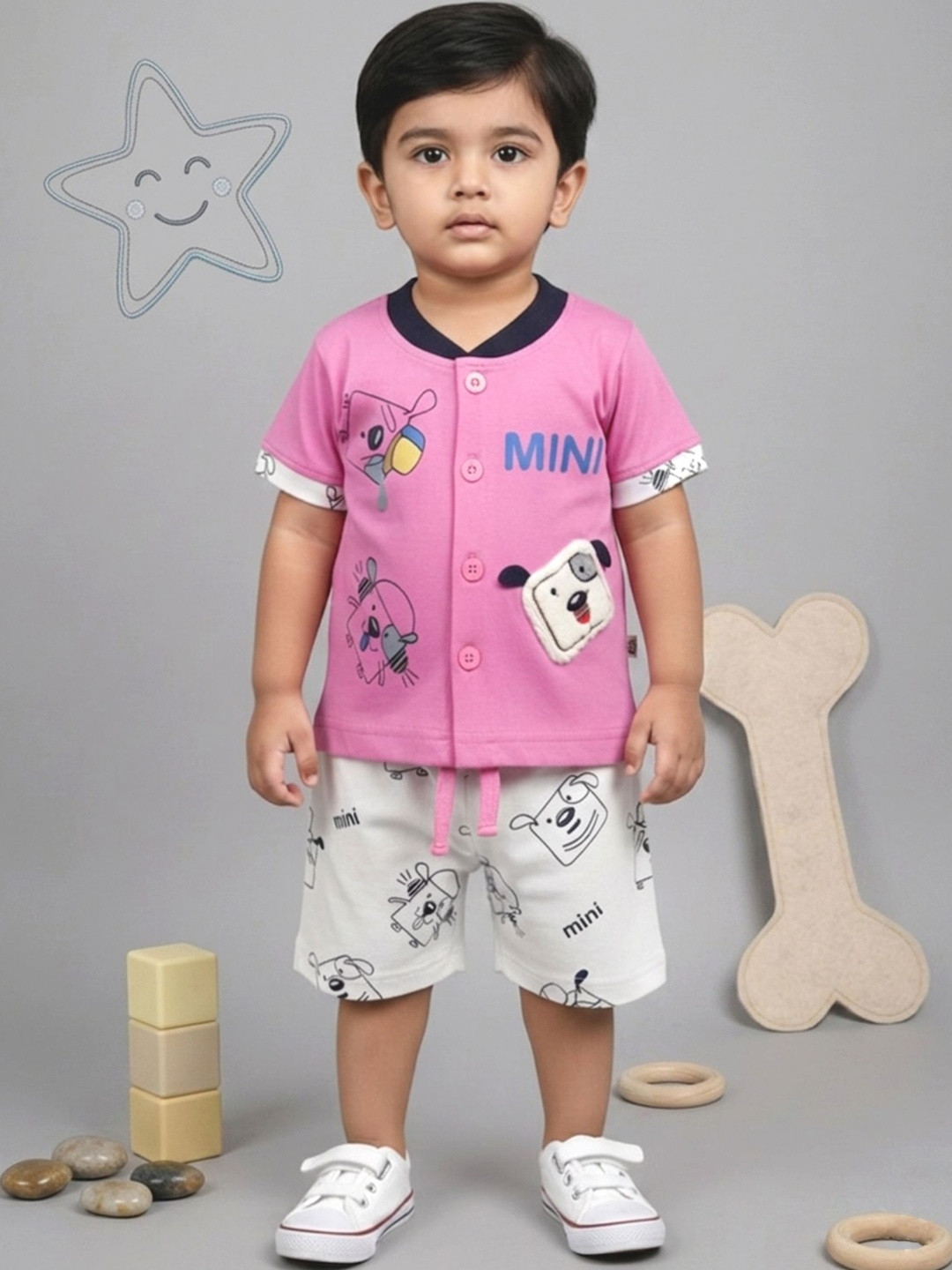 KINDLE Boys Printed T-shirt with Shorts