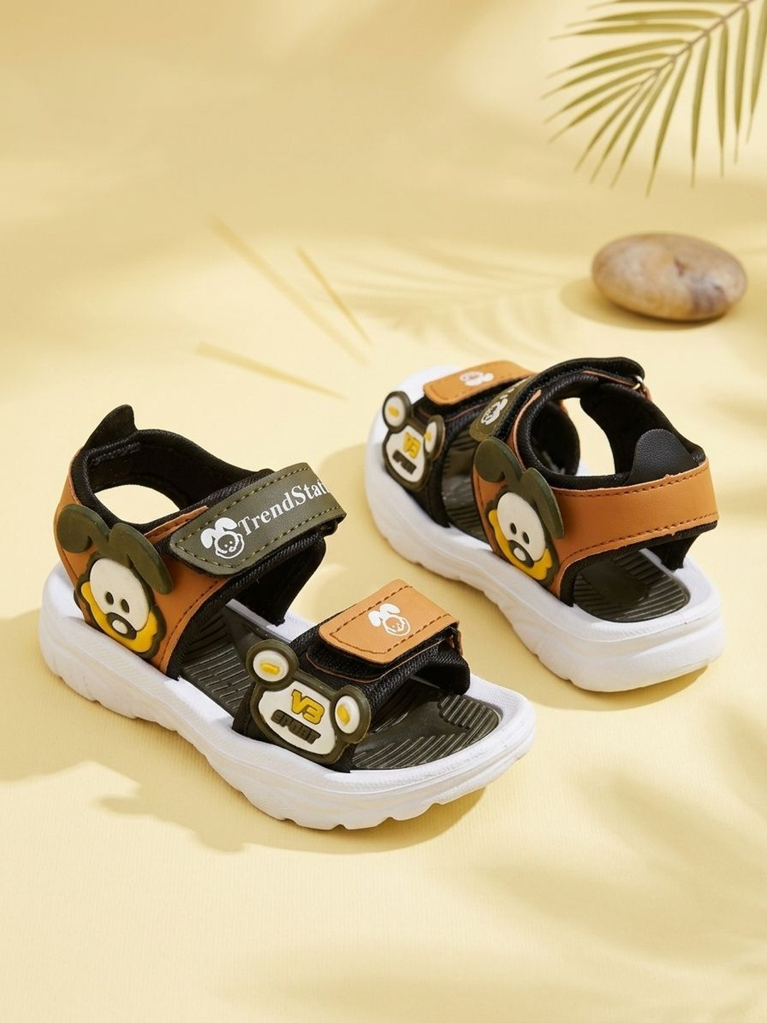 FootStation Boys Comfort Sandals