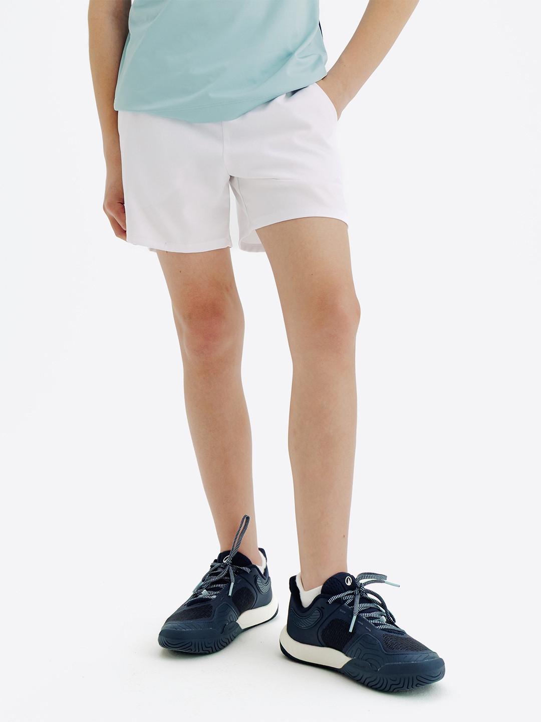 Decathlon Kuikma - Kids White Essential Anatomic Design Tennis Shorts