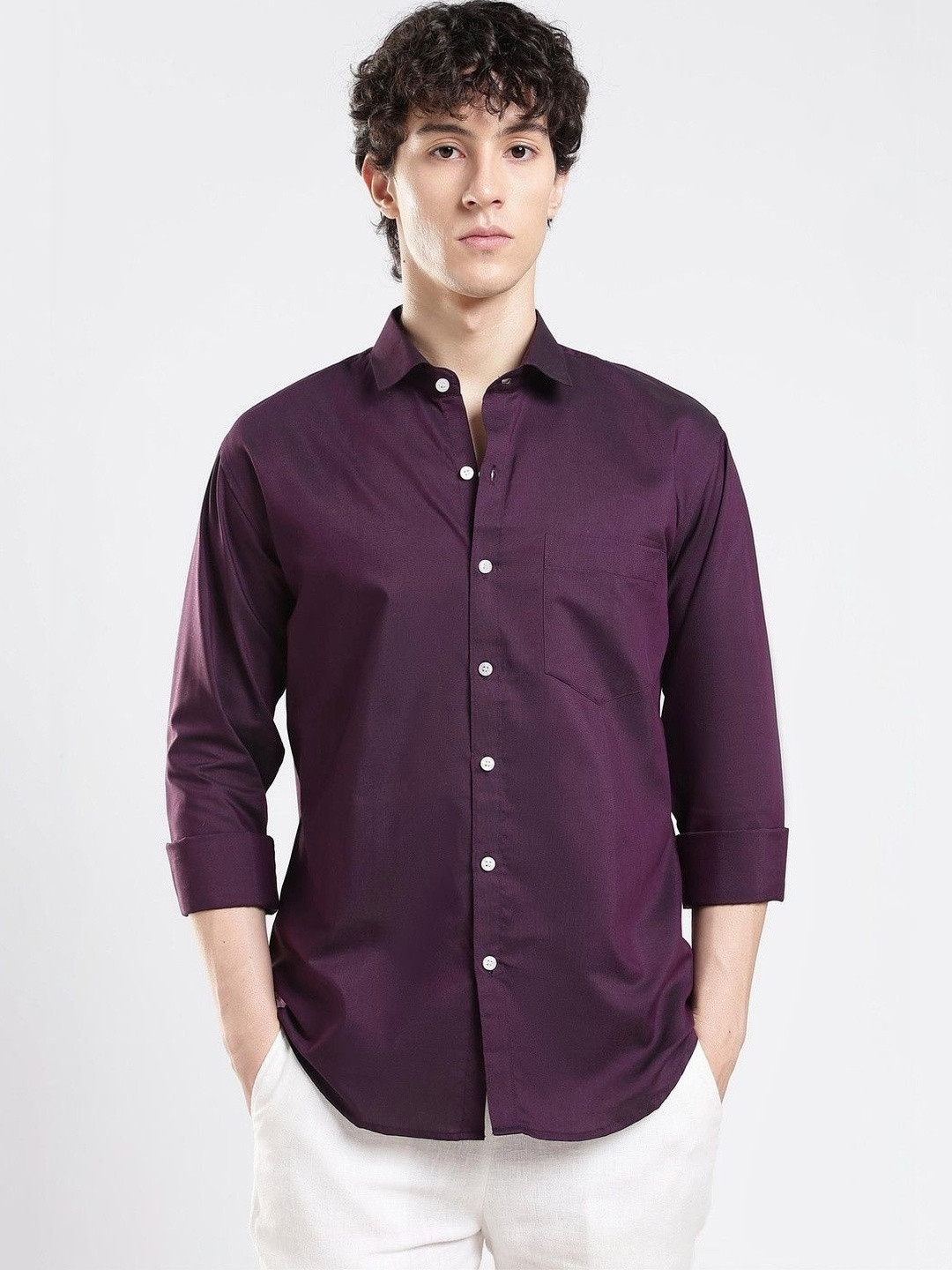 Vestirio Men Spread Collar Pure Cotton Solid Shirt