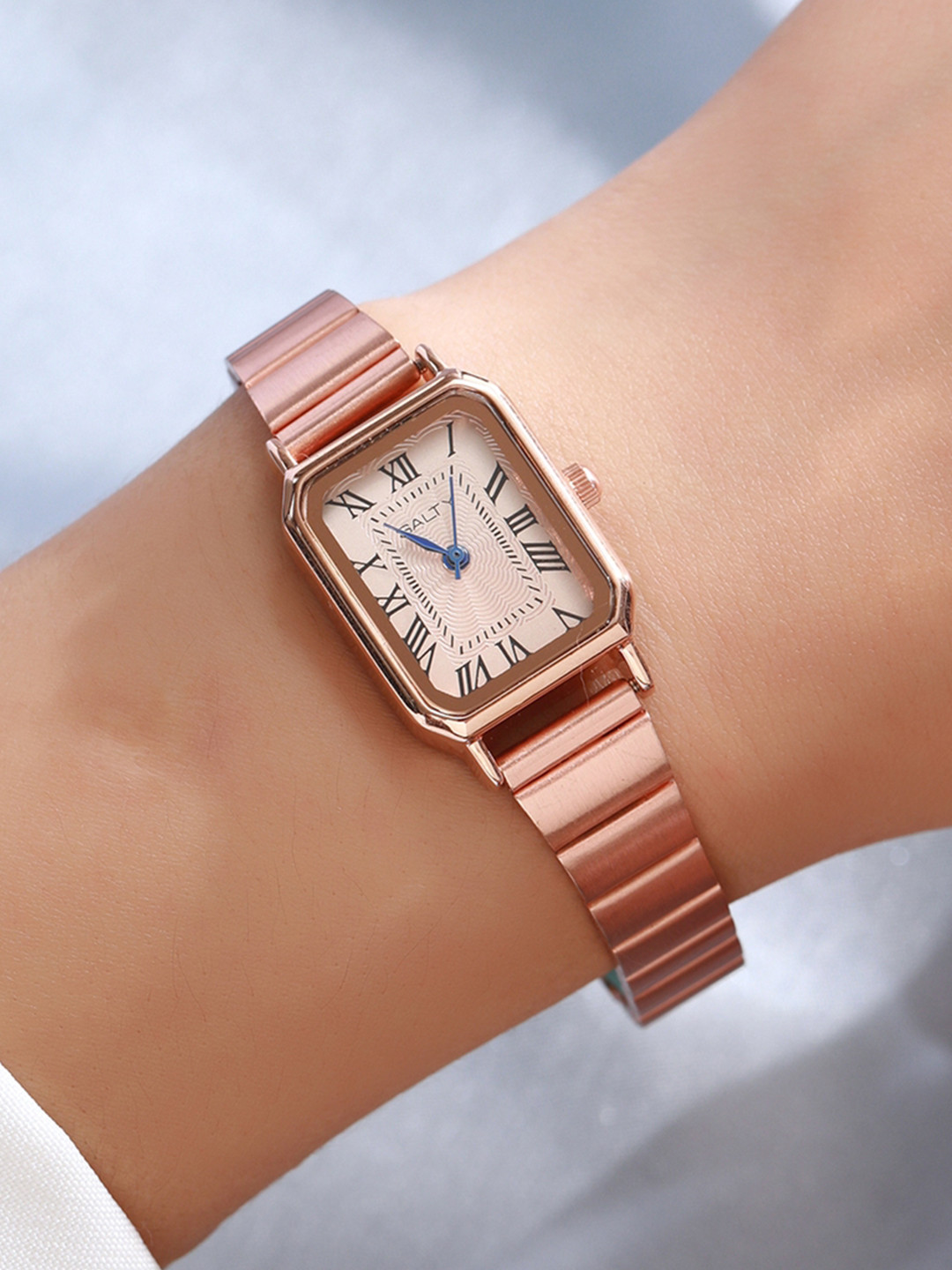 SALTY Women Rose gold Dial Retro Square Watch WT-S-0003-RG-RG