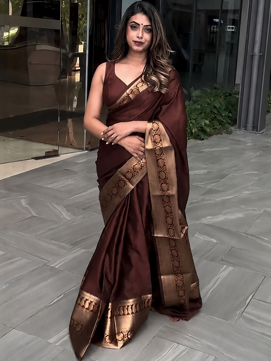 KALINI Woven Design Zari Silk Blend Designer Banarasi Saree With Blouse Piece