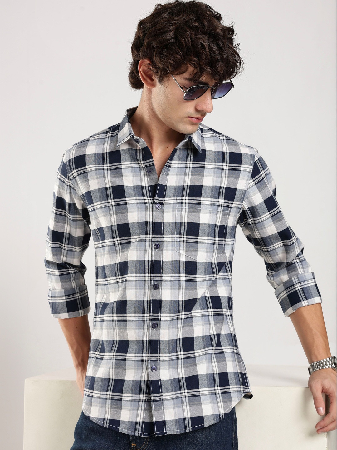 THE SHIRT CODE Men Slim Fit Checked Casual Shirt