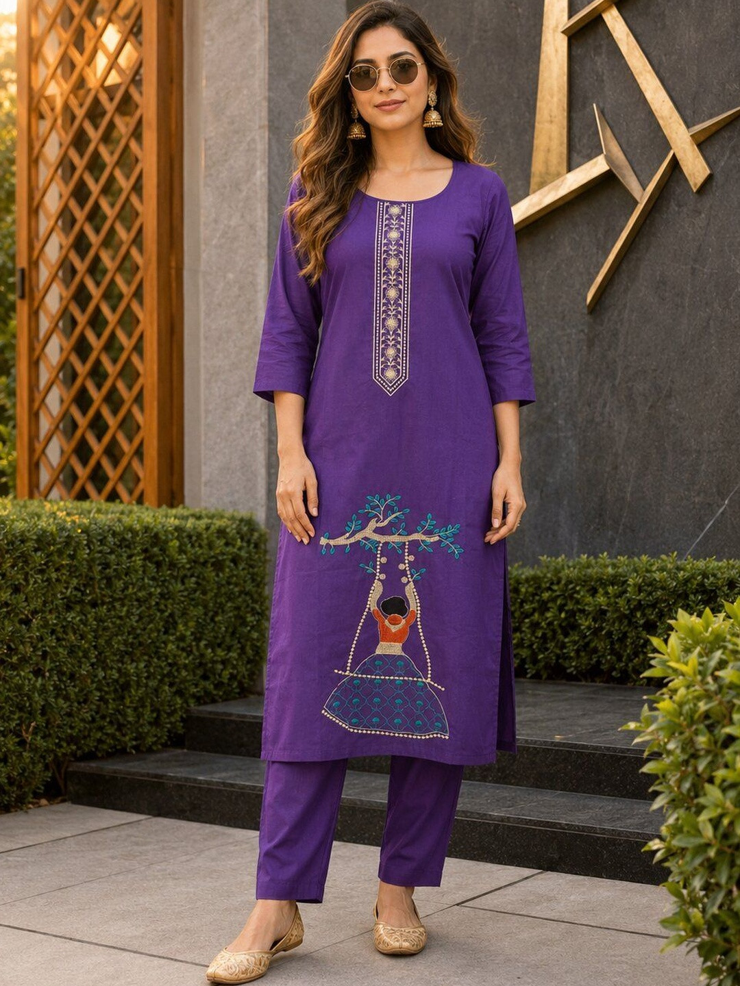 Berrylicious Women Ethnic Motifs Embroidered Regular Thread Work Kurta with Trousers