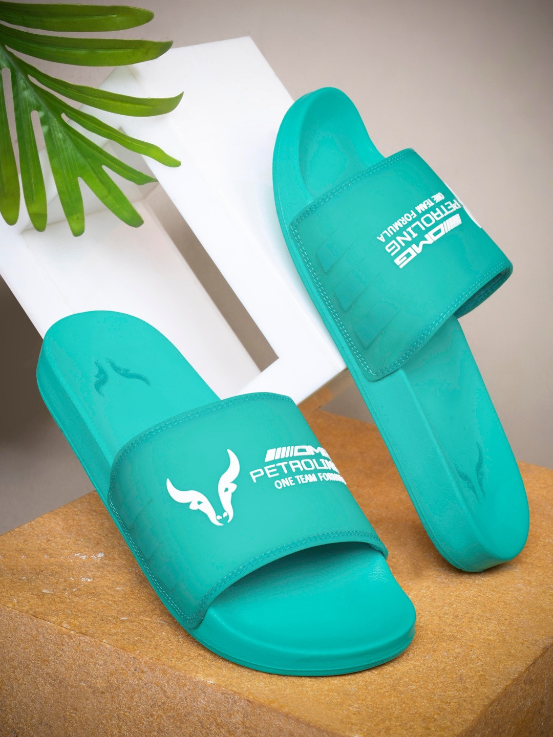 LIDDU Men Printed Sliders
