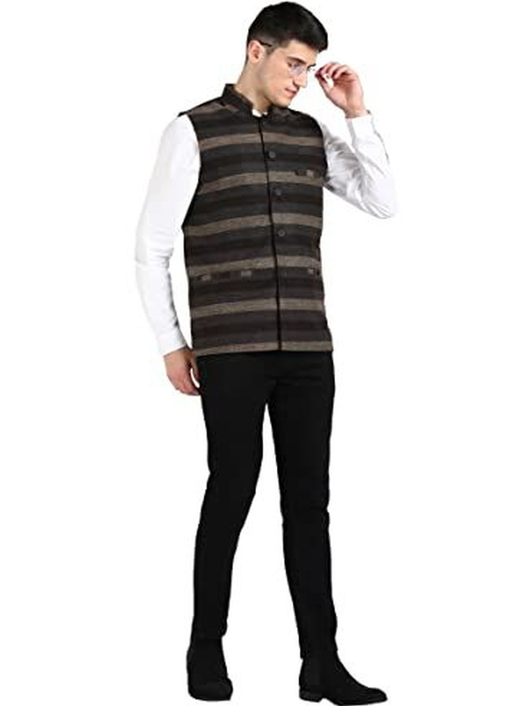 ESSENTIELE Sleeveless Colorblock Jacket