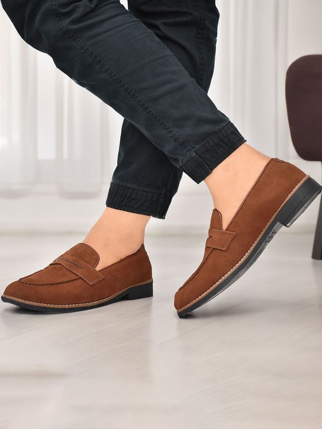 Provogue Men Textured Slip-On Loafers