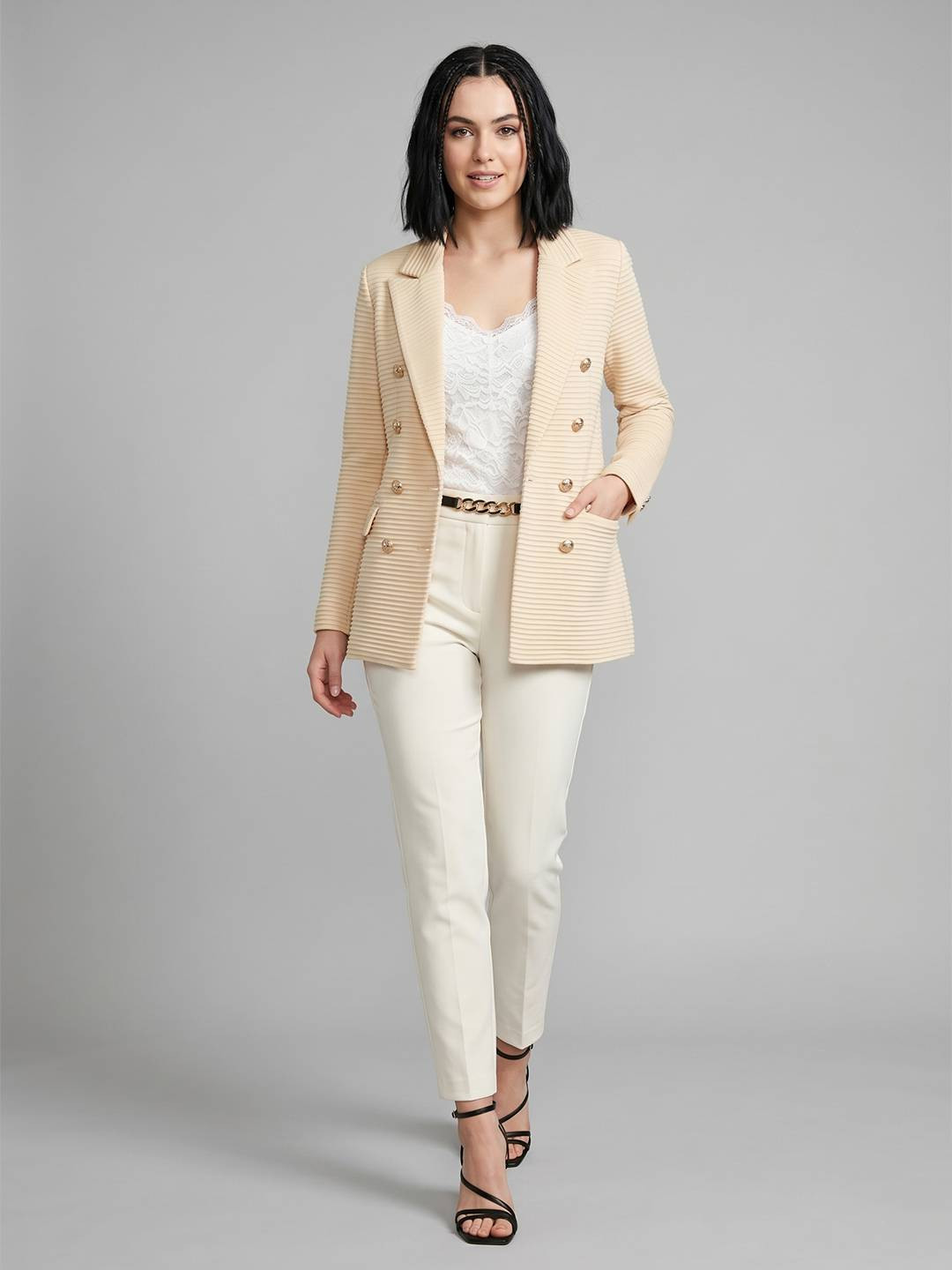 bebe Textured Off White Notched Lapel Blazers