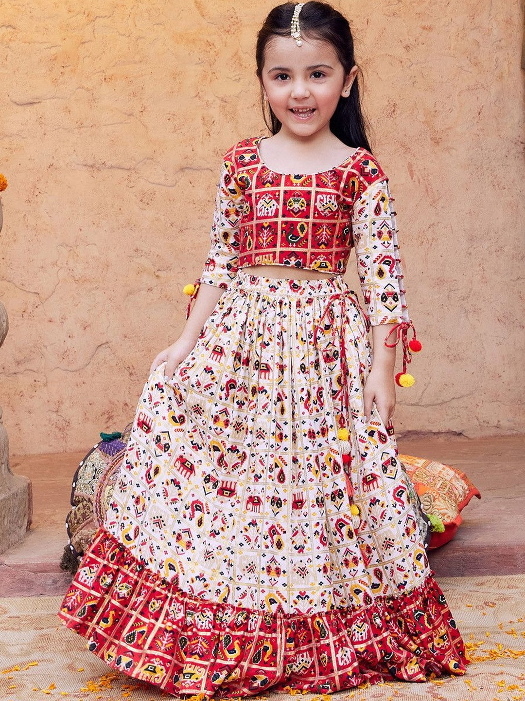 VASTRAMAY Girls Red & Cream Patola Lehenga Set