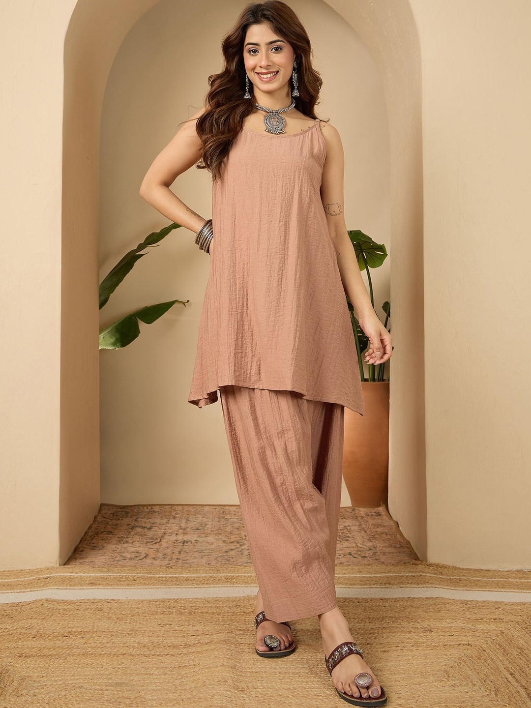 InWeave Women Regular Kurti with Harem Pants