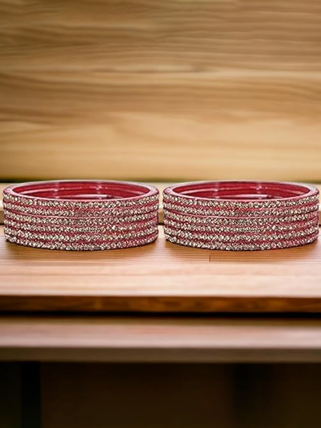SD Star Red Glass Artificial Stones & Beads Bangle