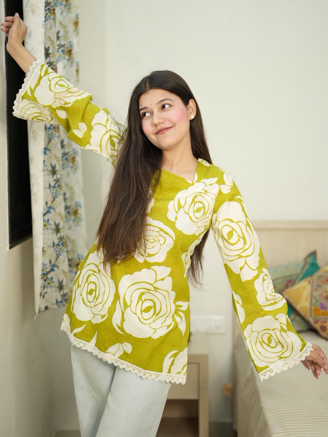 Deeps Fashion Floral Print Flared Sleeve Ruffles Cotton Top