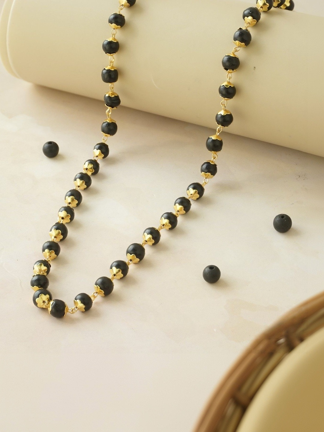 Japam Unisex Gold-Plated Artificial Beaded Necklace