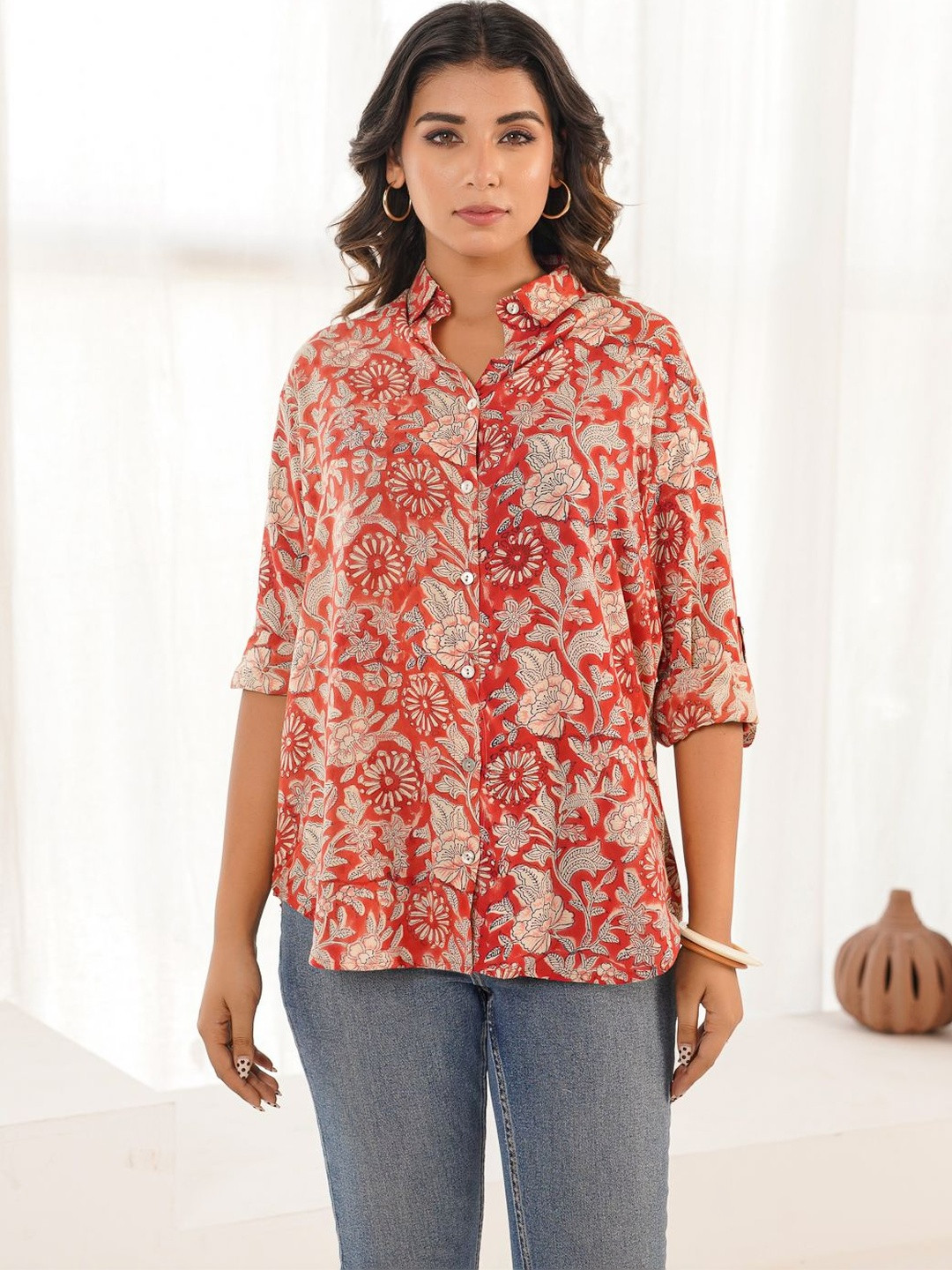 GOODHAND Floral Print Roll-Up Sleeves Cotton Top