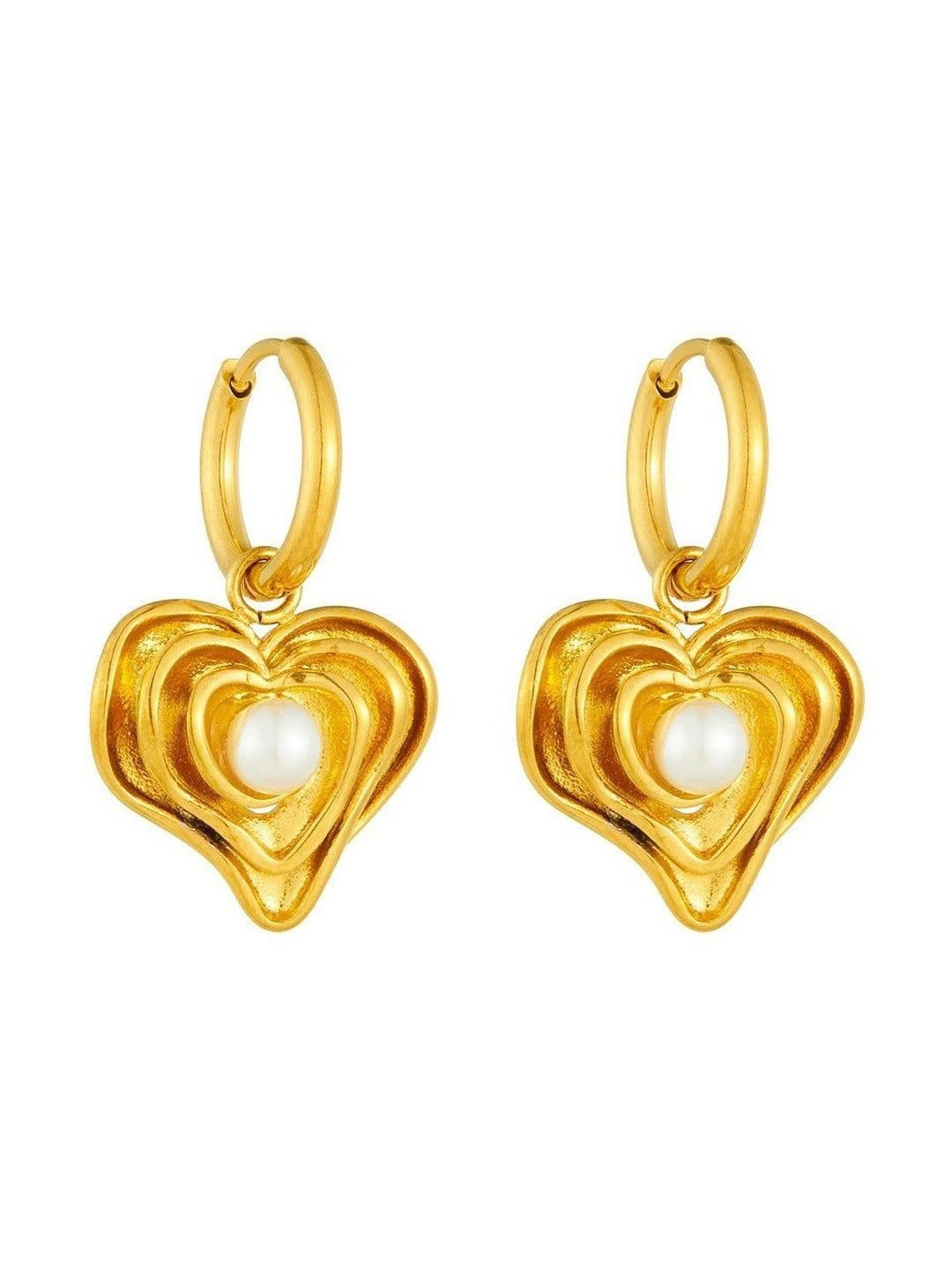DIVING SWAN Women 18K Thick Gold Plated Aarohi Pearl Heart Earrings