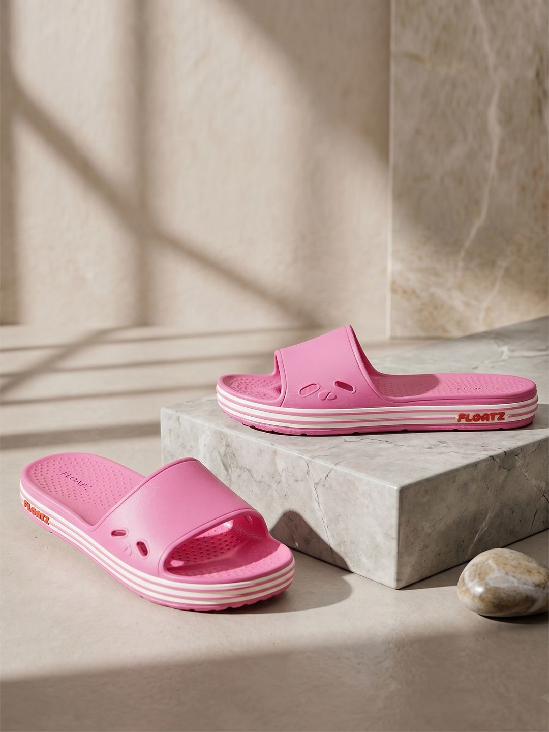 Floatz by Bata Women Lightweight Sliders