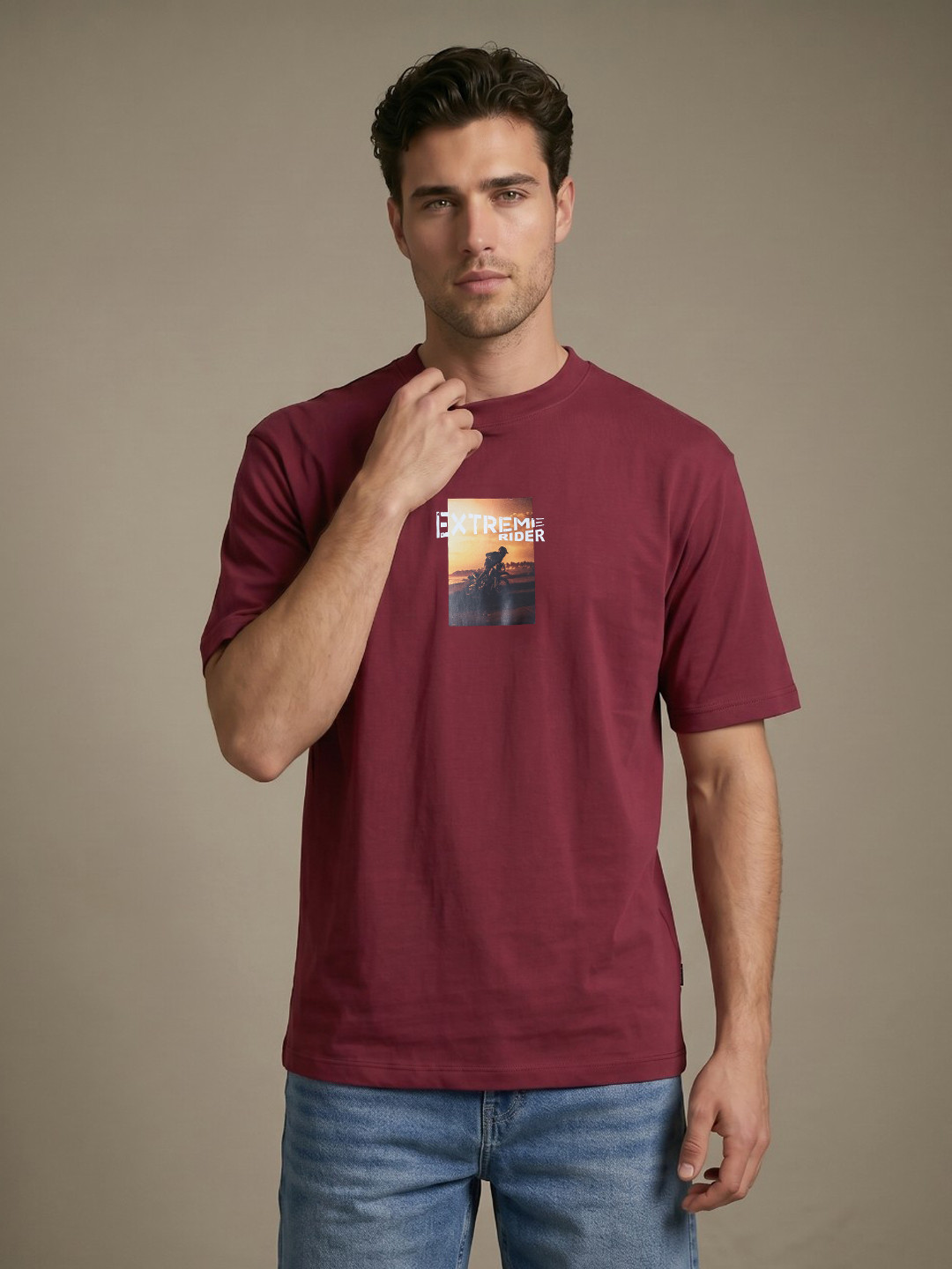 glitchez Men Graphic Printed Relaxed Fit T-shirt
