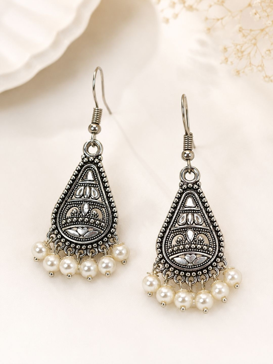 HOPMEE Silver-Plated Pearls Beaded Teardrop Shaped Oxidised Jhumkas