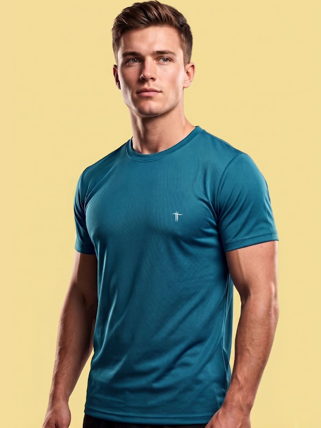 T.T. Men Brand Logo T-shirt
