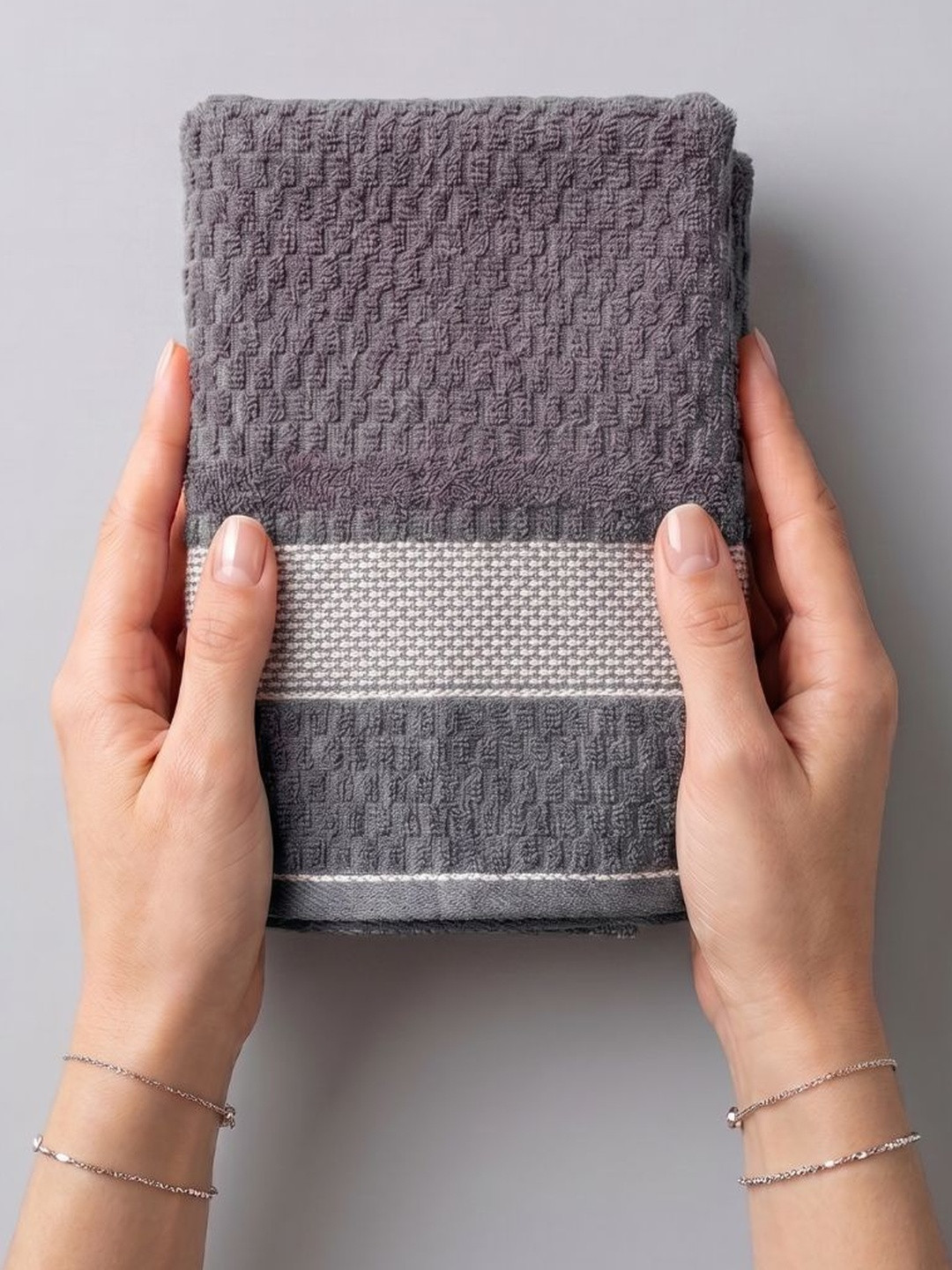 LIBERTY TOWELS Grey 1 Striped Cotton 350 GSM Bath Towel