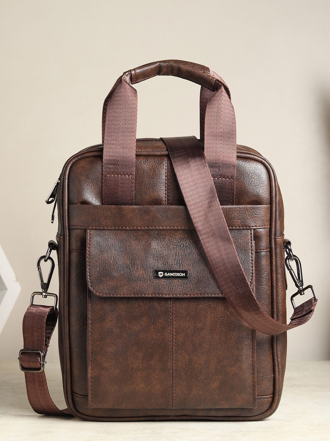 SAMTROH PU Sling Bag