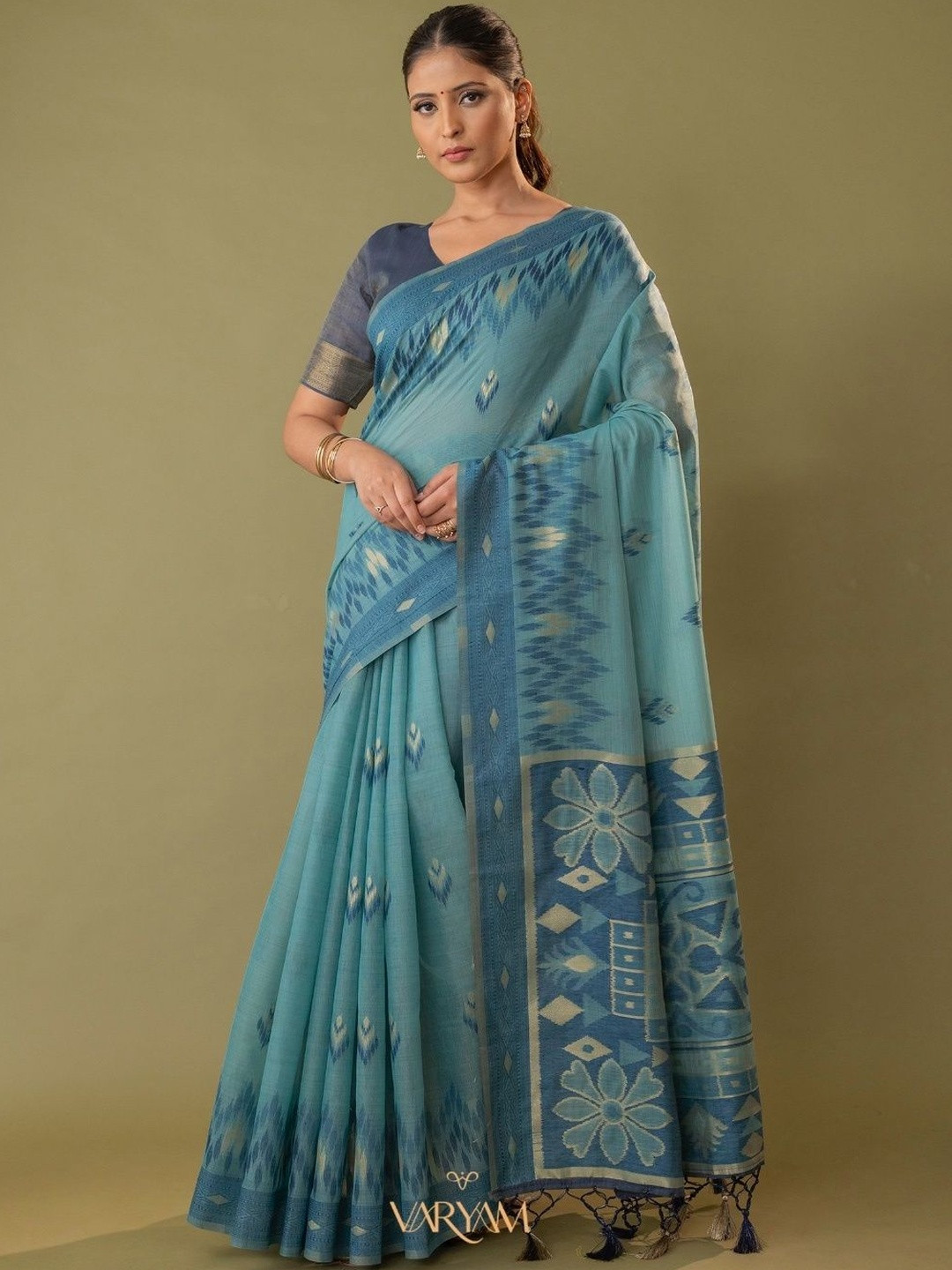 VARYAM Ethnic Motifs Handloom Banarasi Saree