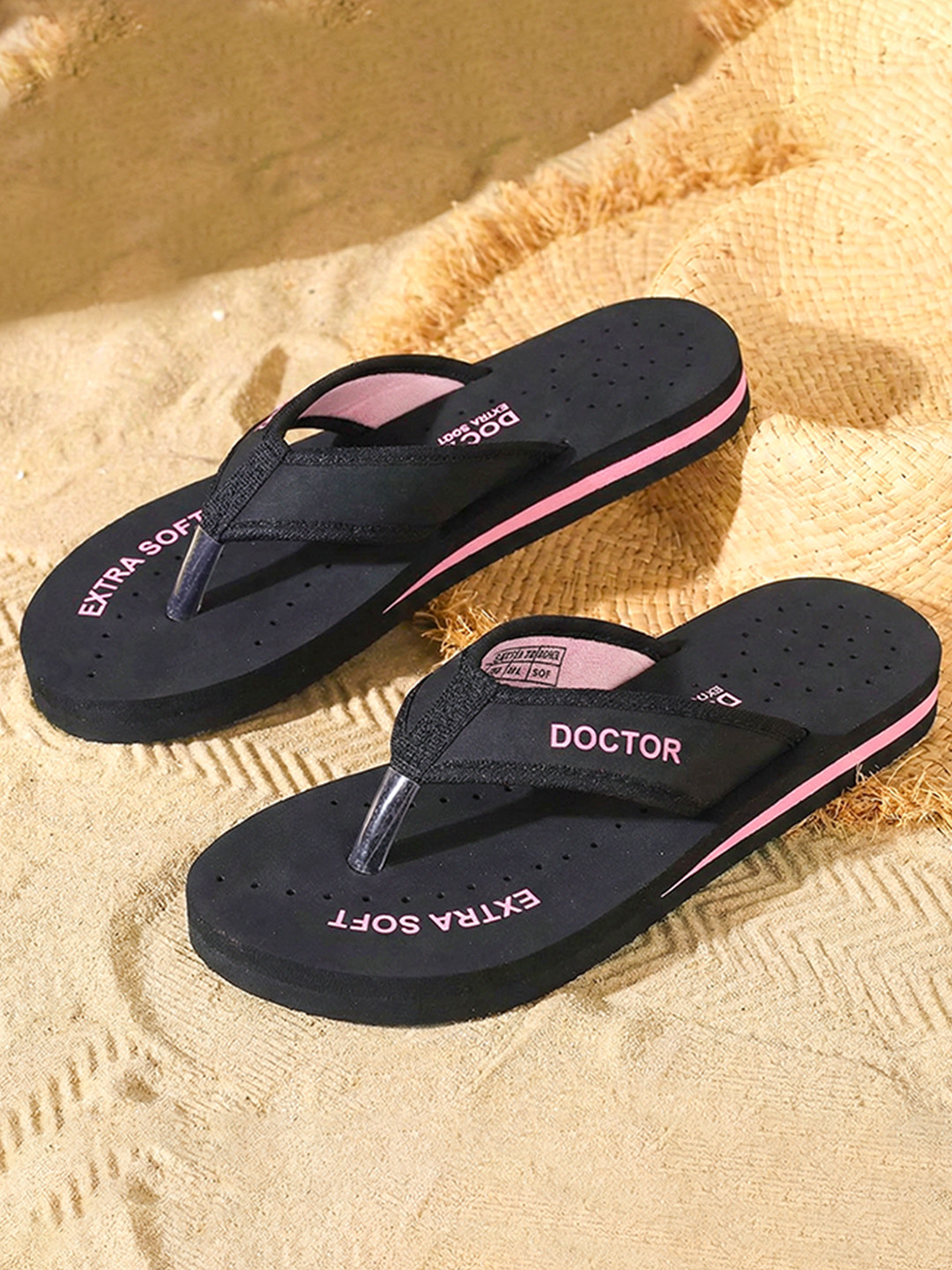DOCTOR EXTRA SOFT Women Rubber Thong Flip-Flops