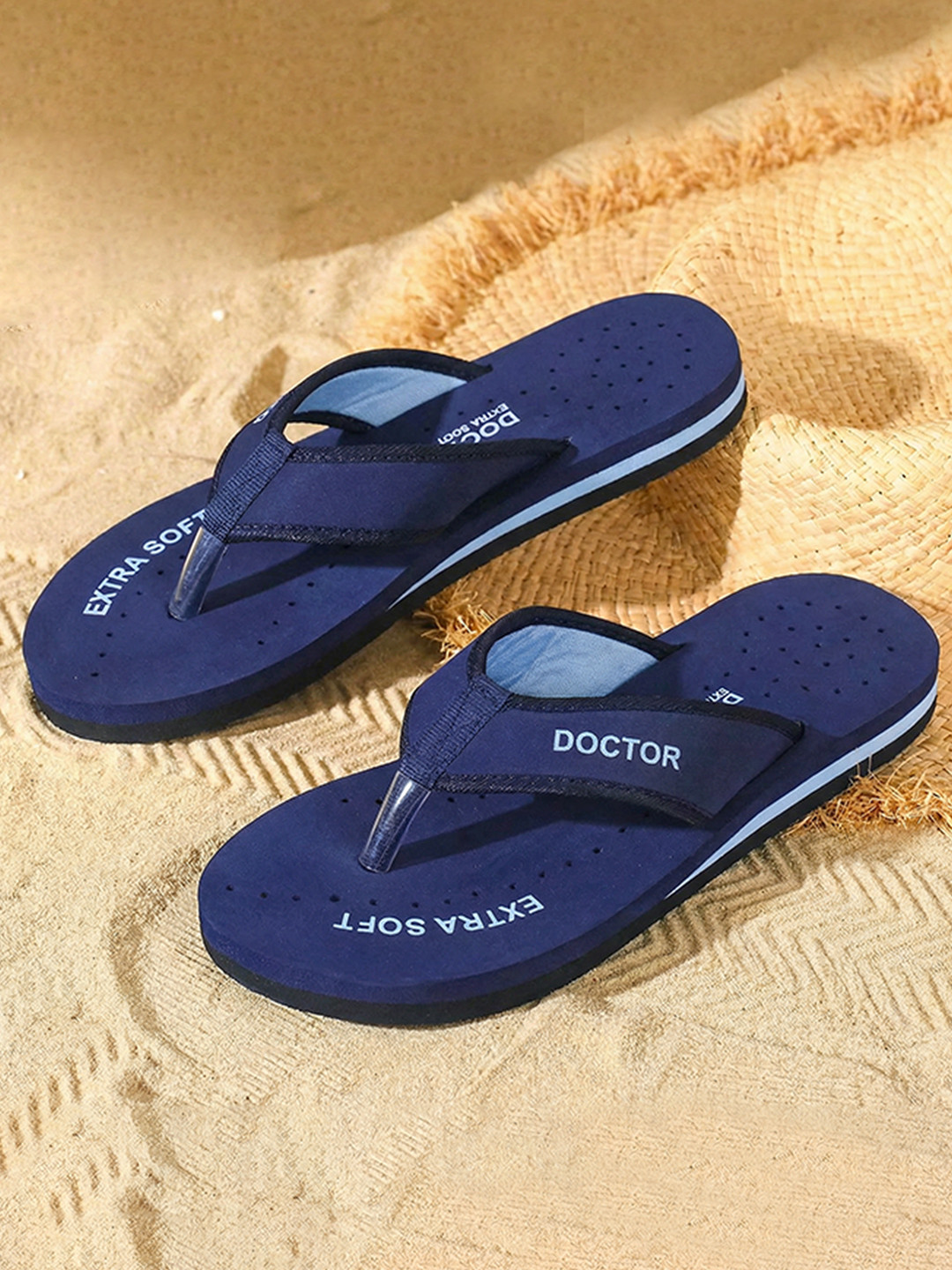 DOCTOR EXTRA SOFT Women Perforated Thong Flip-Flops