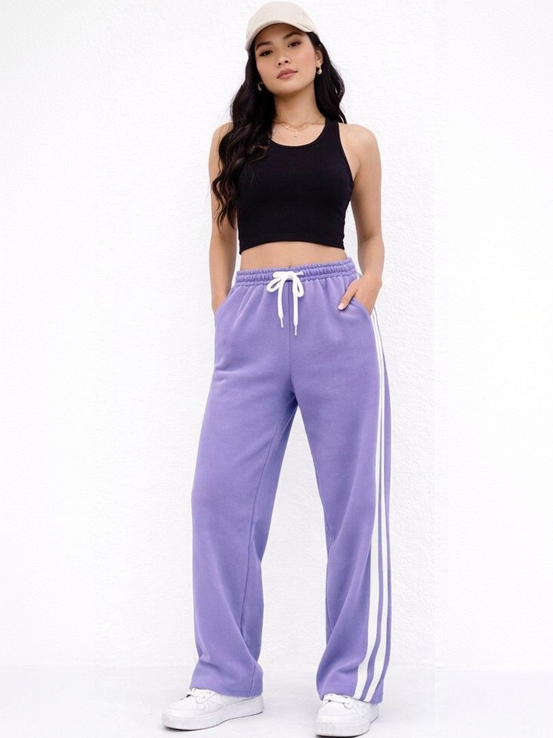 ZEN1 FASHION Women Regular Fit Track Pants